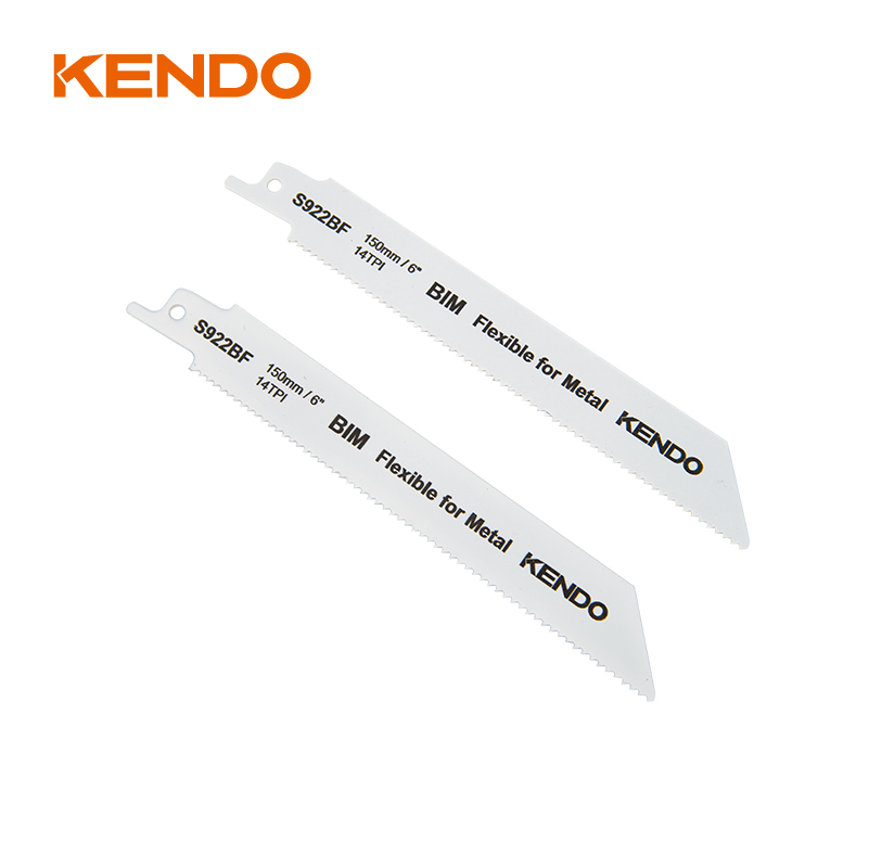 Lưỡi cưa chuyển động qua lại