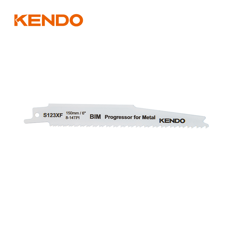 Lưỡi cưa chuyển động qua lại